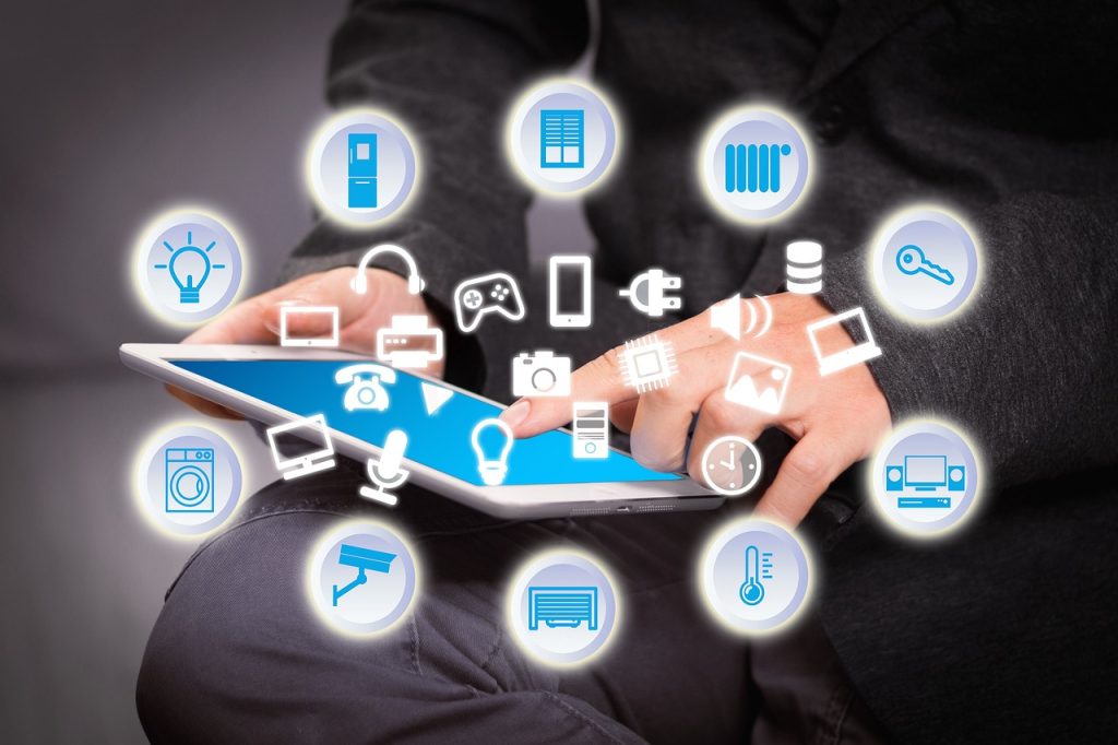 <strong>How to turn your house into a smart home</strong>