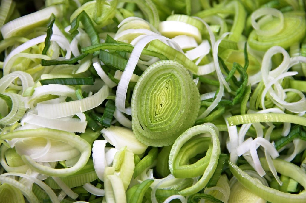 Green onion vs chives