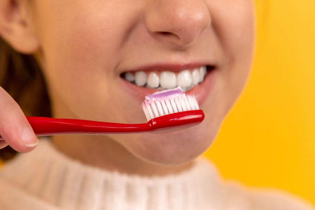 Say Goodbye to Toothaches with Home Remedies
